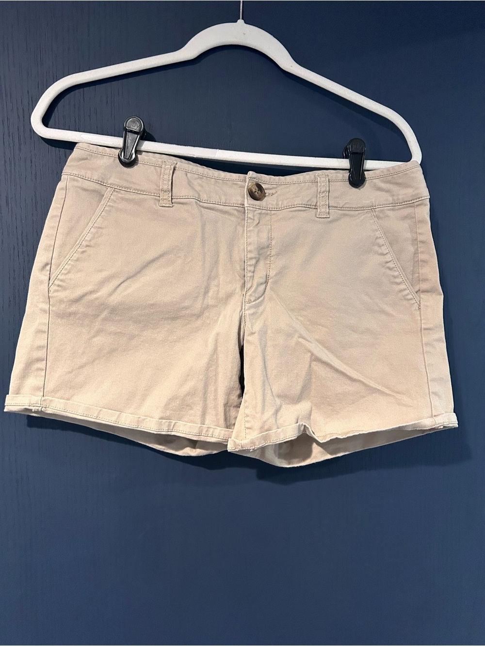 American Eagle Outfitters Beige Khaki Bermuda Shorts